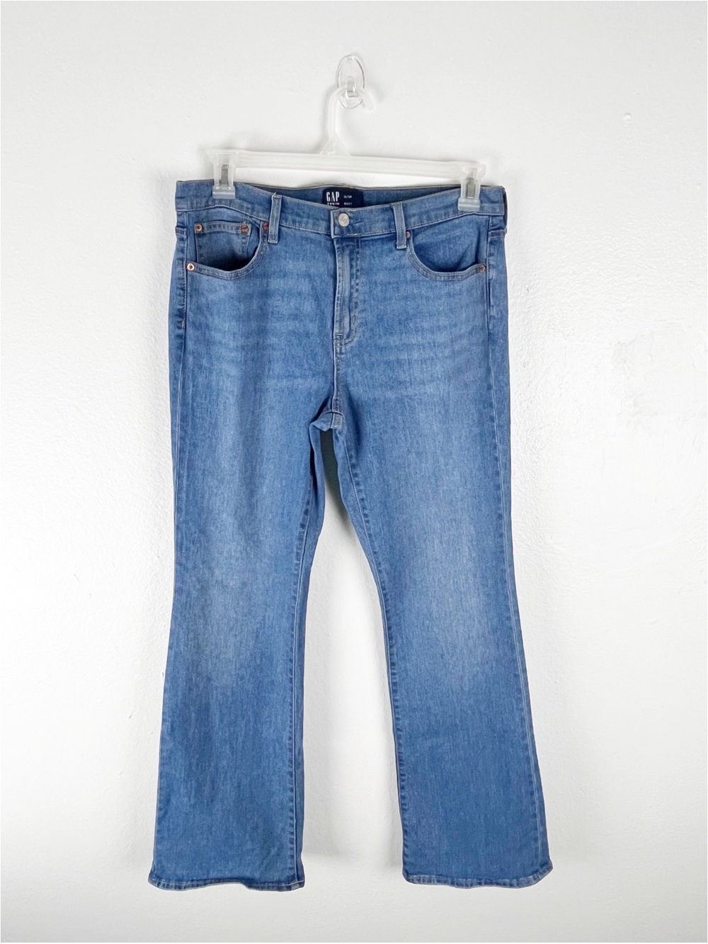 GAP Blue High Rise Five Pockets Boot Cut Denim Jeans 31R Casual Neutral Concert